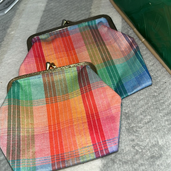 Case with Coordinating Plaid Coin Purses - Picture 4 of 4